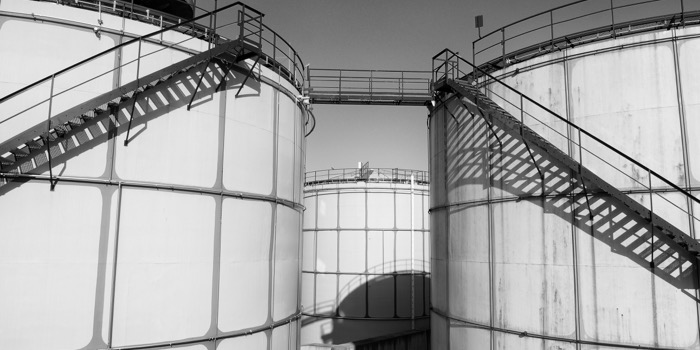ST - Fujairah oil data